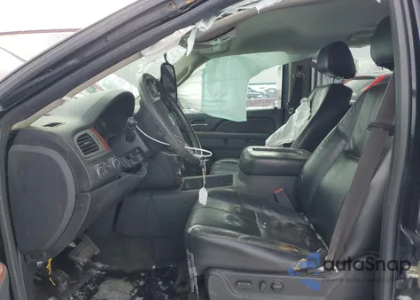 2012 Chevrolet Tahoe K1500 Lt z USA, uszkodzony, nr VIN 1GNSKBE03CR134841